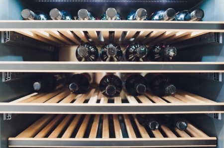 Climatiseur de cave &agrave; vin, pr&eacute;server vos bouteilles efficacement